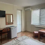 Gergana Гостьовий будинок Китен