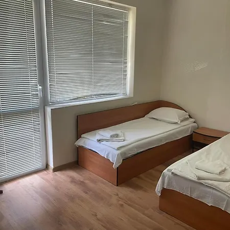 Гостьовий будинок Gergana 4*